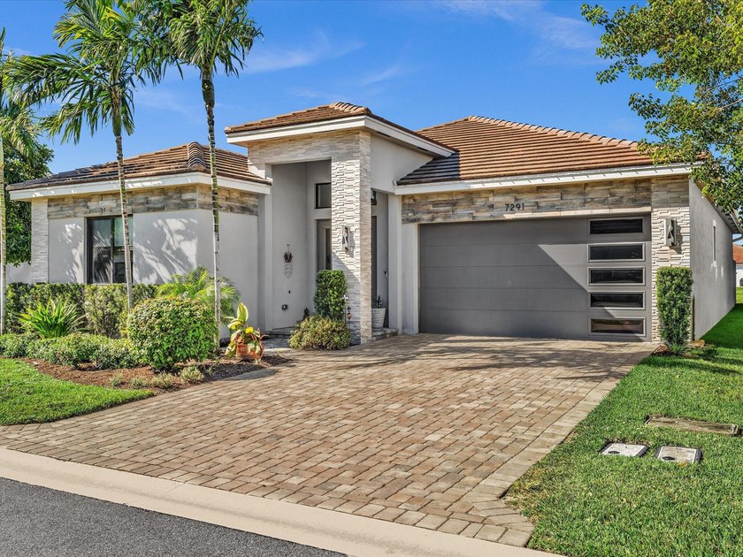 Fall in love with this recently built single-story Rio Grande - Beach Home for sale in Lake Worth, Florida on Beachhouse.com