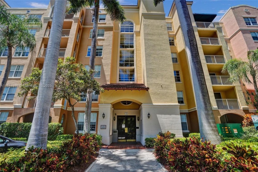 Don't miss the opportunity to own a spacious 2BD/2BA unit in the - Beach Condo for sale in Aventura, Florida on Beachhouse.com