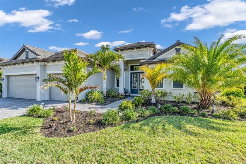 This beauty is back because previous buyers failed to meet - Beach Home for sale in Lakewood Ranch, Florida on Beachhouse.com