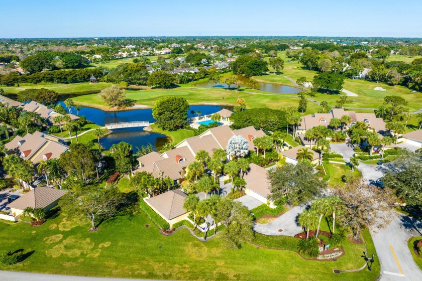 This Townhome's style & quality soars above all the rest!! - Beach Townhome/Townhouse for sale in Wellington, Florida on Beachhouse.com