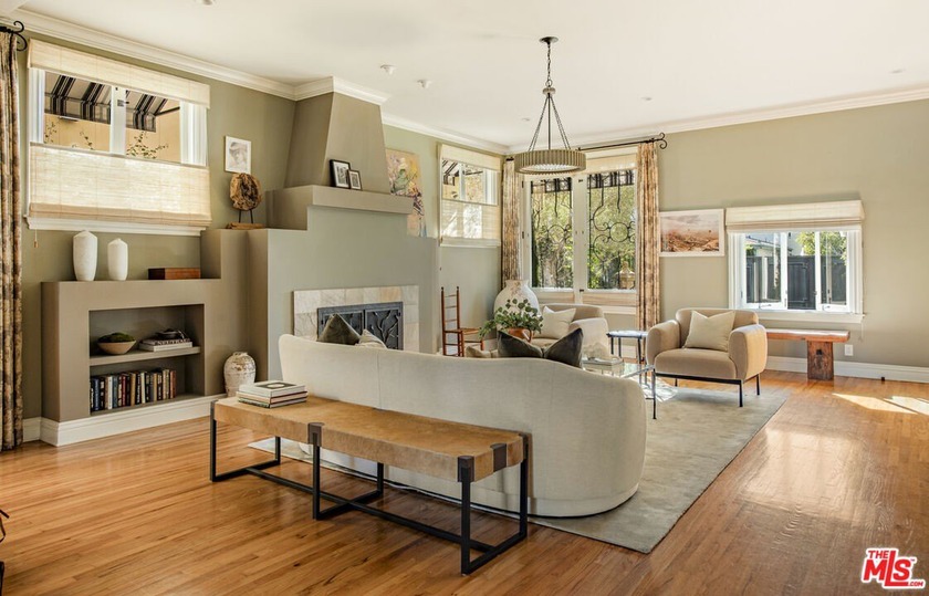 Situated in the heart of Sunset Park, Santa Monica's fastest - Beach Home for sale in Santa Monica, California on Beachhouse.com