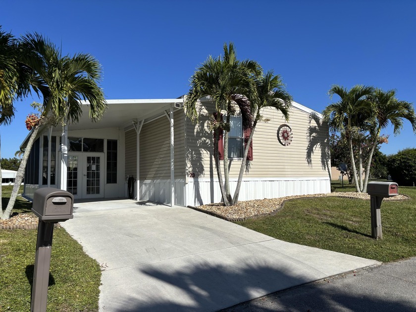 Leased Lot $910.60, This pristine 2bed/2Bath furnished - Beach Home for sale in Port Saint Lucie, Florida on Beachhouse.com