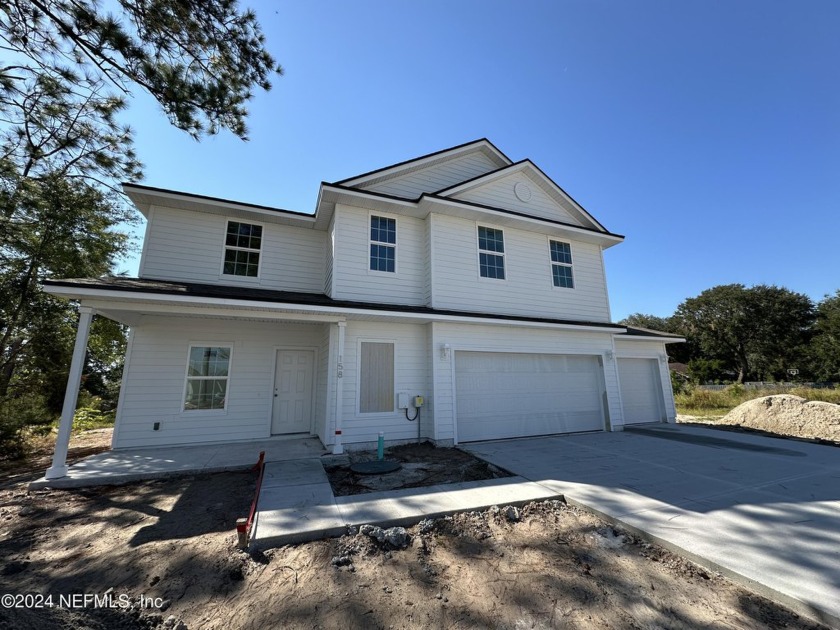 MOVE IN IN 60 DAYS! Best location in GATED Pine Lakes! Beautiful - Beach Home for sale in Jacksonville, Florida on Beachhouse.com