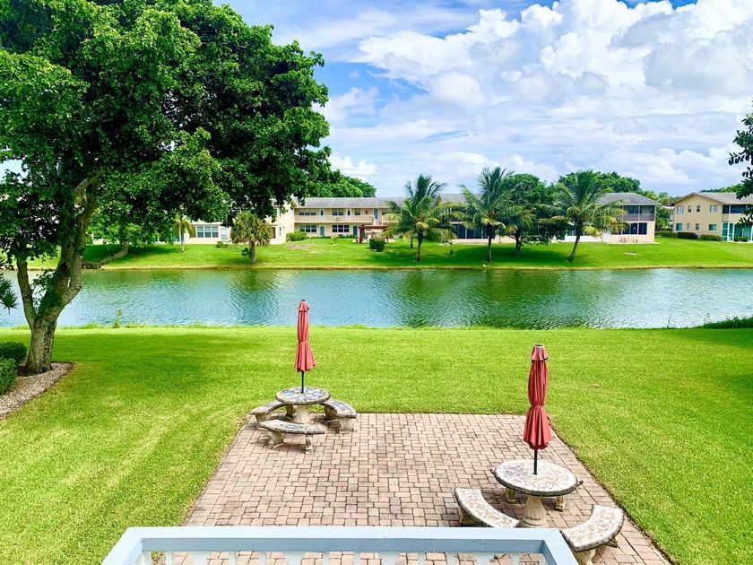 PRICE IMPROVEMENT *RARE WATER VIEW, CORNER, 1ST FL. BRIGHT & - Beach Condo for sale in West Palm Beach, Florida on Beachhouse.com