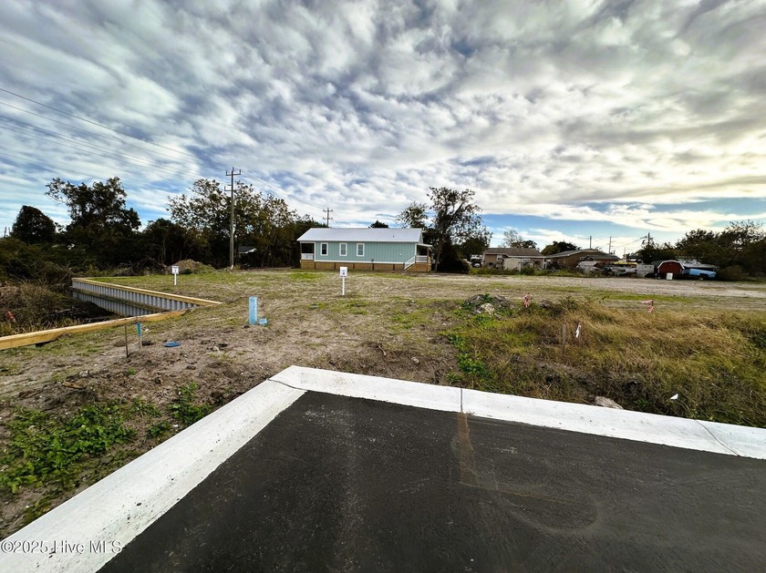 Lot #4 Build your dream home in a prime Morehead City location - Beach Lot for sale in Morehead City, North Carolina on Beachhouse.com