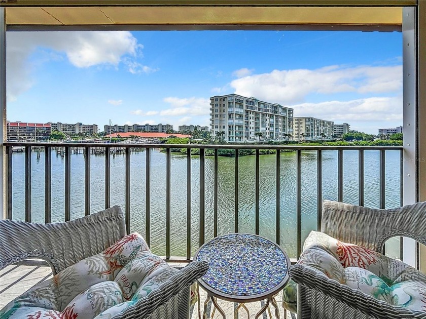 This stunning condo has just been REDUCED.  Whether you are - Beach Condo for sale in South Pasadena, Florida on Beachhouse.com