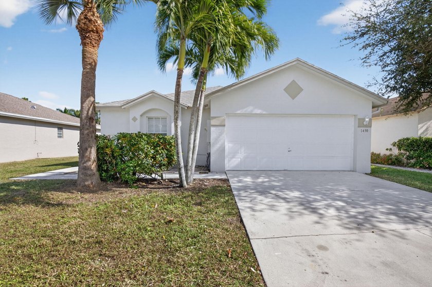 MAJOR PRICE REDUCTION - HIGHLY MOTIVATED SELLER! Incredible - Beach Home for sale in West Palm Beach, Florida on Beachhouse.com
