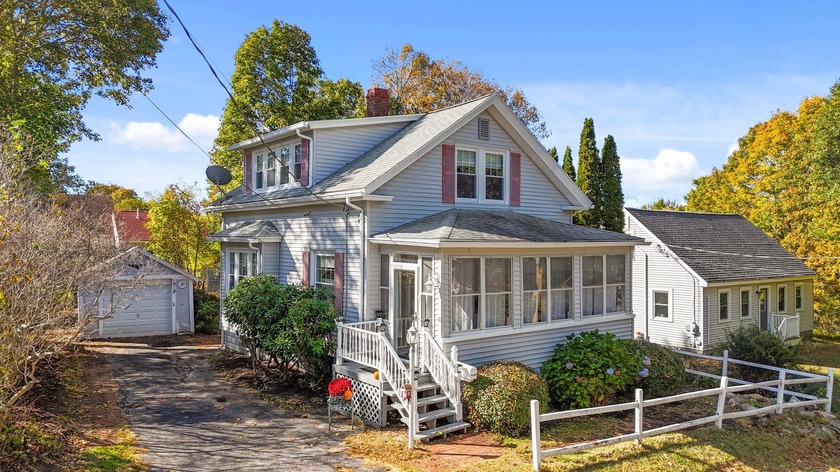 Charming Cape Near Willard Beach!! Discover this inviting - Beach Home for sale in South Portland, Maine on Beachhouse.com