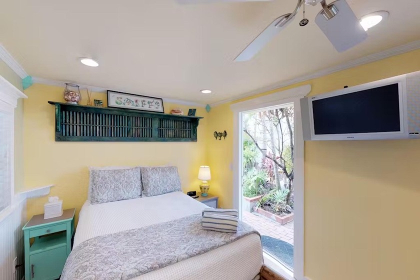Ricky's Retreat - Truman @ Duval Unit A - Beach Vacation Rentals in Key West, FL on Beachhouse.com