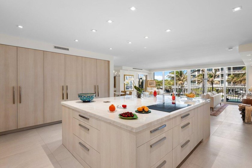 Experience the pinnacle of luxury in this beautifully renovated - Beach Condo for sale in Palm Beach, Florida on Beachhouse.com