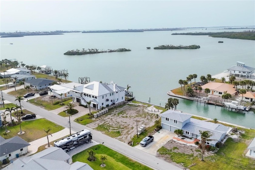 This vacant lot offers stunning Sunset views over the tranquil - Beach Lot for sale in Englewood, Florida on Beachhouse.com