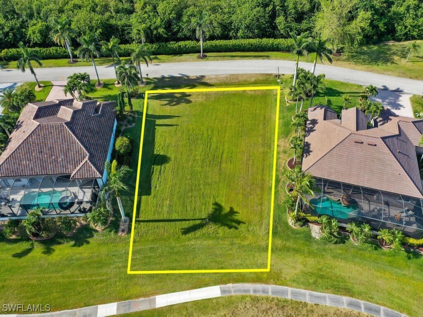 **Home in Cape Royal - Rare Golf Course Lot!** Discover the - Beach Lot for sale in Cape Coral, Florida on Beachhouse.com