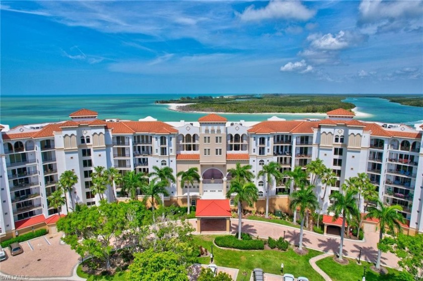 Experience unparalleled luxury living in the prestigious Twin - Beach Condo for sale in Naples, Florida on Beachhouse.com