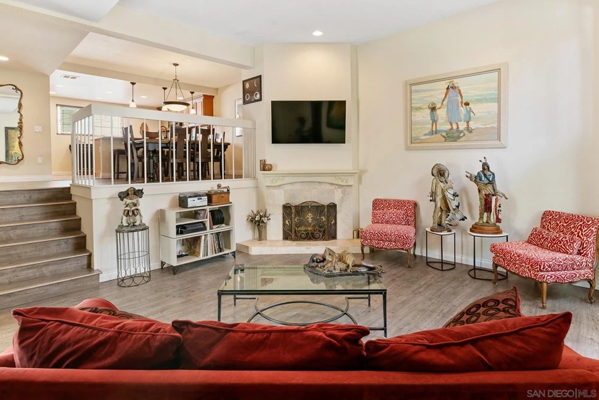 Highly coveted end-unit in Vista Del Cerro! Spacious living room - Beach Condo for sale in San Diego, California on Beachhouse.com