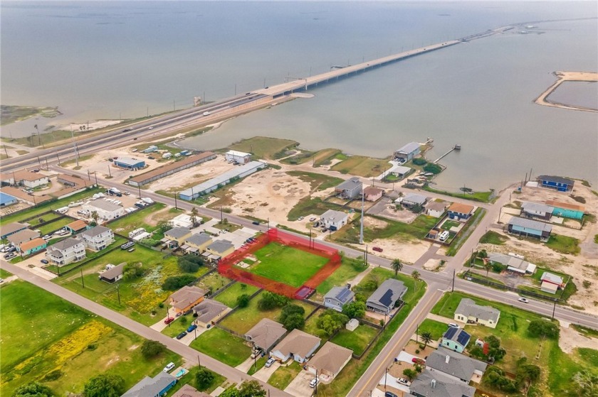 Laguna Shores Road 50' x 150' lot available. 50' road frontage - Beach Lot for sale in Corpus Christi, Texas on Beachhouse.com