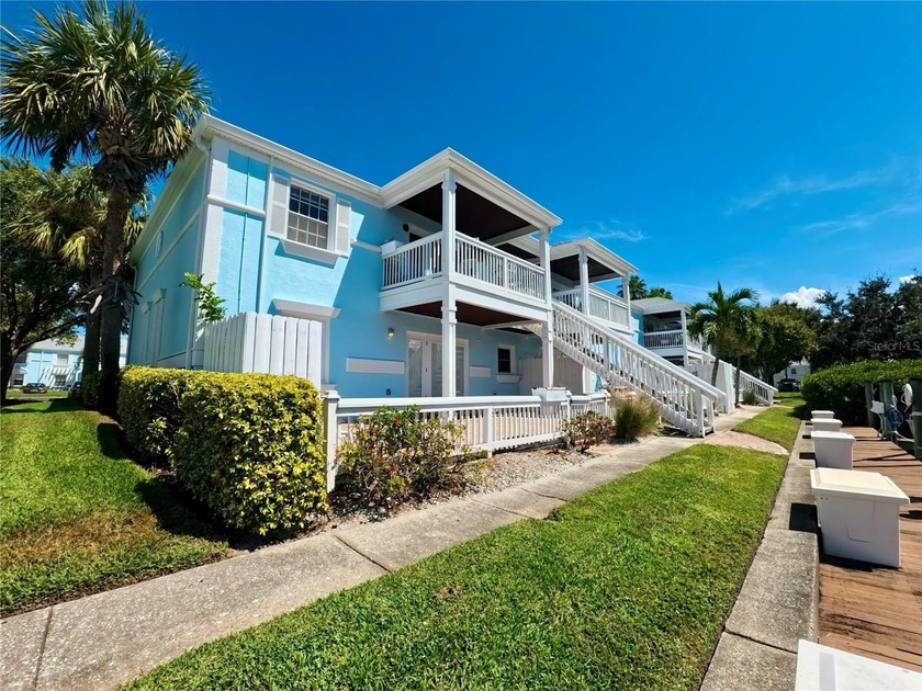 Waterfront Coastal Condo with Private Boat Slip & Brand New Lift - Beach Condo for sale in St. Petersburg, Florida on Beachhouse.com