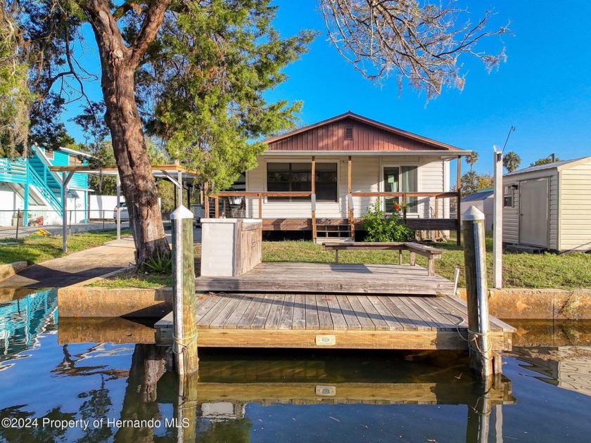 Discover Affordable Waterfront Living with Gulf Access! 
 - Beach Home for sale in Weeki Wachee, Florida on Beachhouse.com