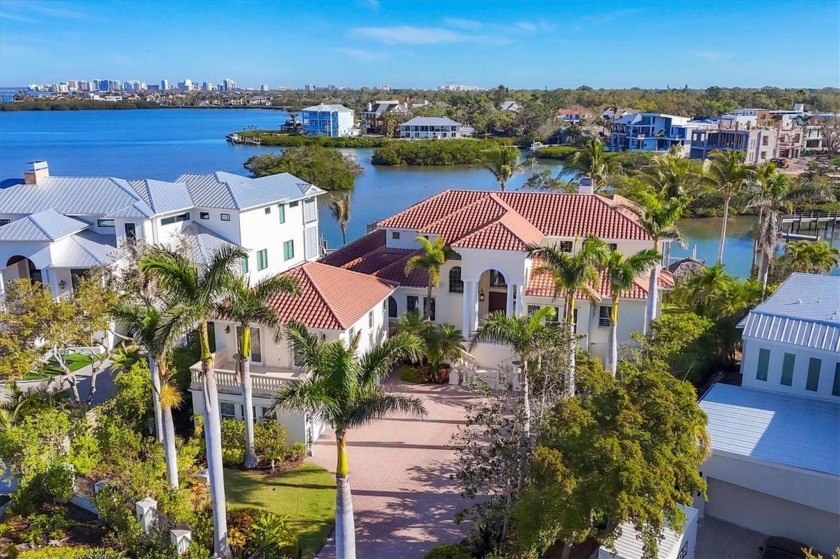 Located West-of-Trail in one of Sarasota's sought-after - Beach Home for sale in Sarasota, Florida on Beachhouse.com