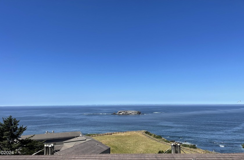 Panoramic ocean views, beach access, pool and playground all for - Beach Home for sale in Otter Rock, Oregon on Beachhouse.com