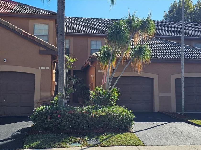 Excellent Location and value! This is a highly desirable Weston - Beach Townhome/Townhouse for sale in Weston, Florida on Beachhouse.com