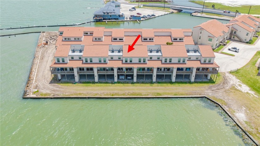 You must see this beautiful, fully renovated two bedroom, two - Beach Condo for sale in Rockport, Texas on Beachhouse.com