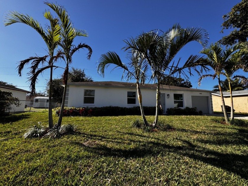 Welcome to your Dream Home! Remodeled 3 Bedroom, 2 Bathrooms and - Beach Home for sale in West Palm Beach, Florida on Beachhouse.com