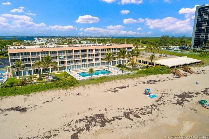 Unusual opportunity for investors! This beautiful Oceanfront - Beach Condo for sale in Jensen Beach, Florida on Beachhouse.com