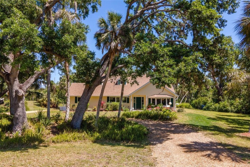 2020 E DOLPHIN DRIVE - Beach Home for sale in Englewood, Florida on Beachhouse.com