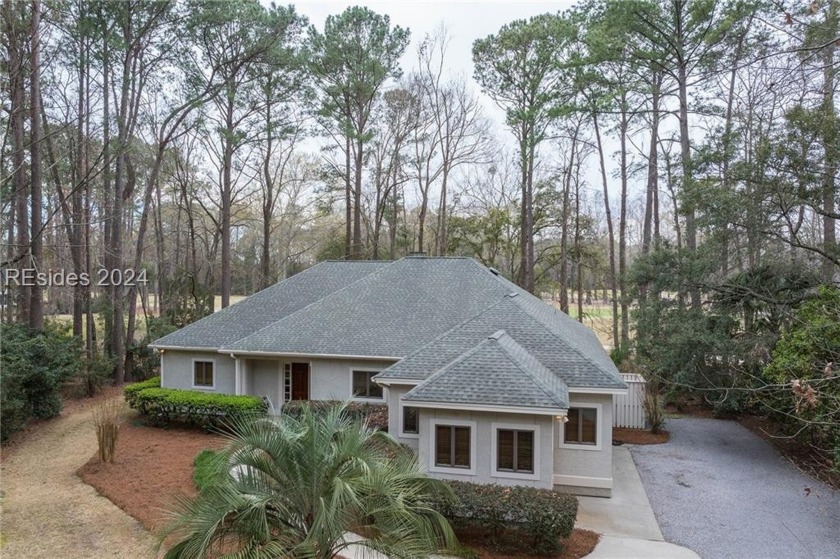 Enjoy this one story custom home with a comfortable open floor - Beach Home for sale in Okatie, South Carolina on Beachhouse.com