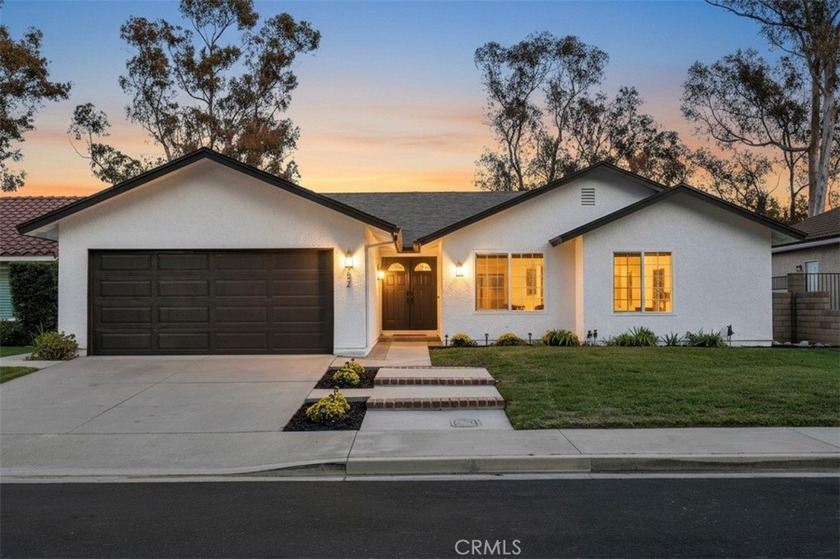 This beautifully renovated single story home sits on a quiet cul - Beach Home for sale in Mission Viejo, California on Beachhouse.com