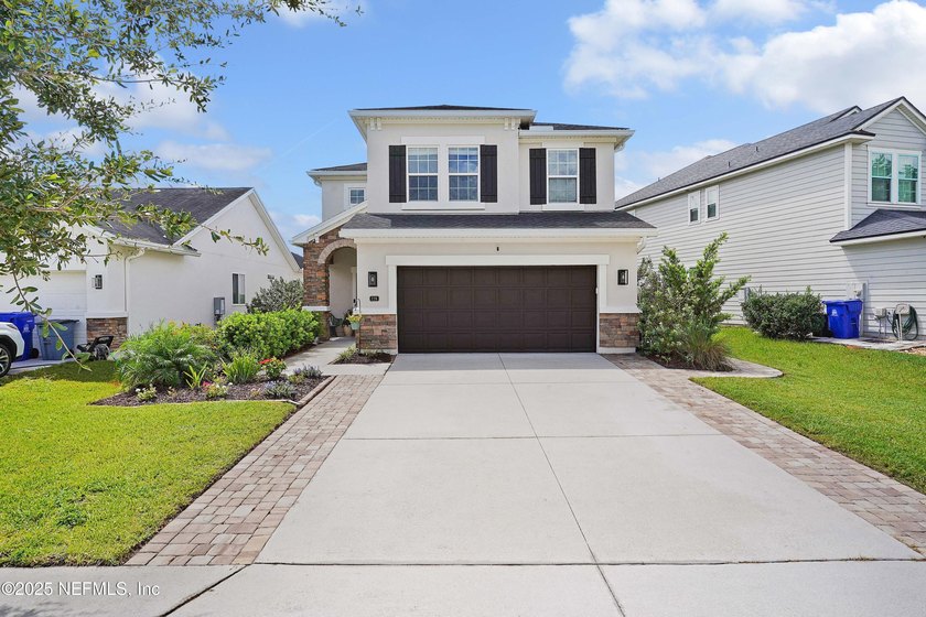 Beautiful 4-bedroom, 2.5-bath home with storage galore!! Custom - Beach Home for sale in Ponte Vedra, Florida on Beachhouse.com