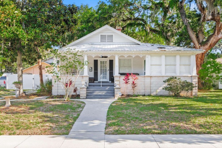 The *riverton Beach House* Is Beautifully Situated In The Heart - Beach Home for sale in St Augustine, Florida on Beachhouse.com