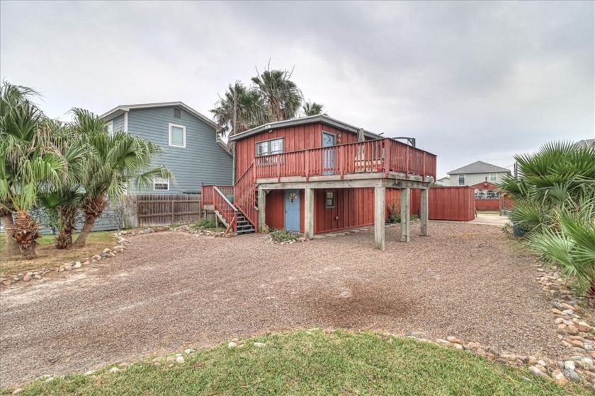 Welcome to your opportunity to invest in prime commercial real - Beach Commercial for sale in Port Aransas, Texas on Beachhouse.com