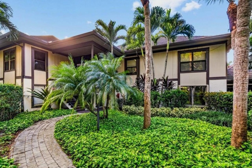 This 3-bed, 3-bath gem of property sets itself apart from - Beach Condo for sale in Wellington, Florida on Beachhouse.com