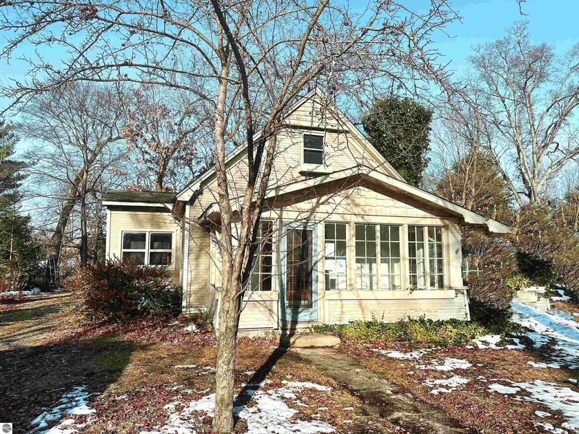 This is a HUD home case number 263-461760. Currently accepting - Beach Home for sale in Traverse City, Michigan on Beachhouse.com