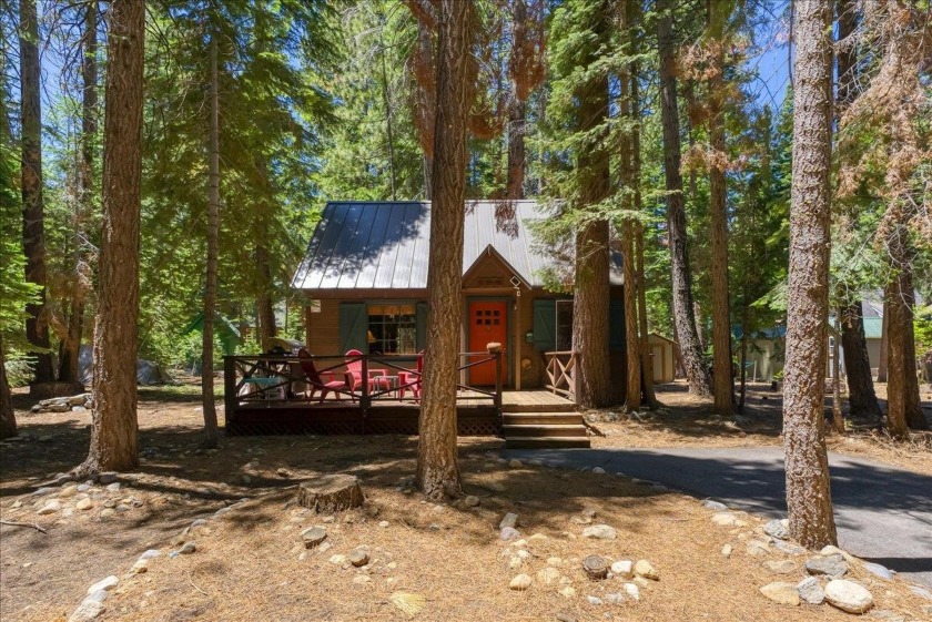 Quintessential cute and cozy Old Tahoe cabin on a flat level lot - Beach Home for sale in Tahoma, California on Beachhouse.com