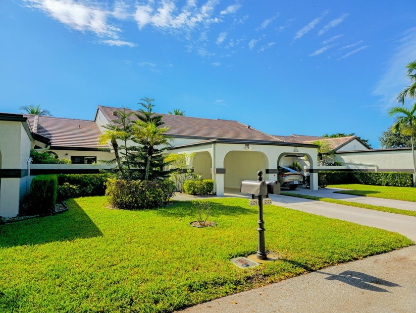 WATER WATER EVERYWHERE! BEAUTIFUL LIGHT AND BRIGHT UPDATED - Beach Home for sale in Boynton Beach, Florida on Beachhouse.com