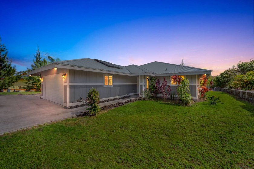 Welcome to this stunning 2023-built, 3-bedroom, 2-bath home - Beach Home for sale in Naalehu, Hawaii on Beachhouse.com