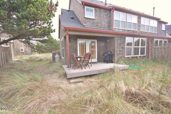 Enjoy 4 weeks per year forever in this beautiful 3 bedroom 2.5 - Beach Home for sale in Pacific City, Oregon on Beachhouse.com