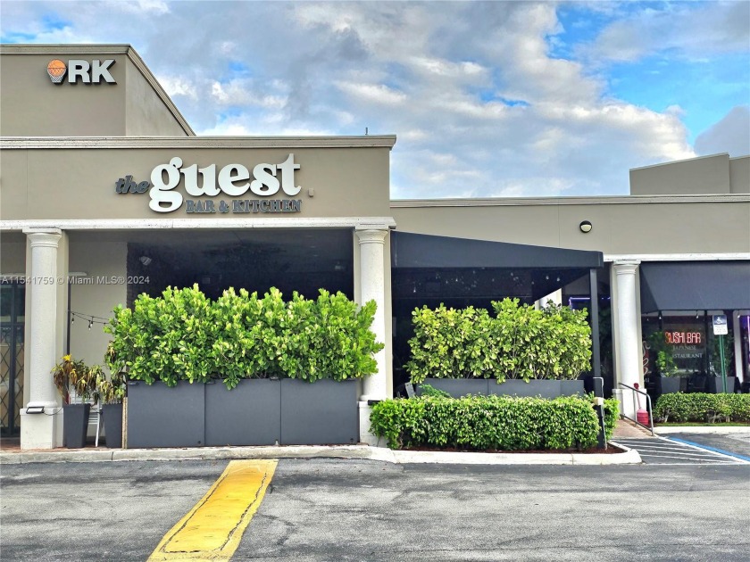 This well-established restaurant is a turn-key opportunity, with - Beach Commercial for sale in North Miami Beach, Florida on Beachhouse.com