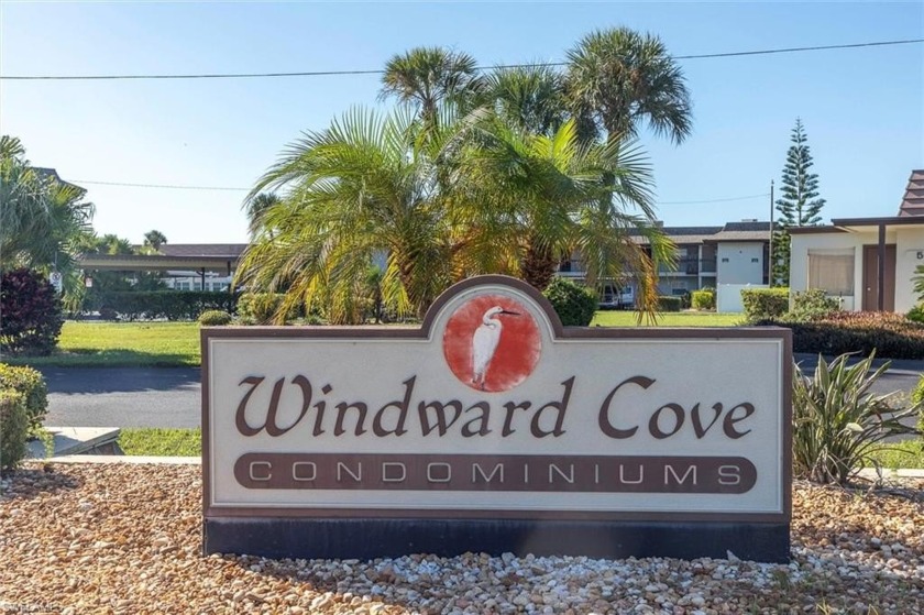 Welcome to this fantastic condo for sale, offering a unique - Beach Home for sale in New Port Richey, Florida on Beachhouse.com