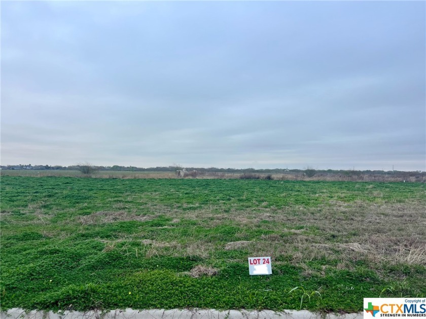 Lot in Claret Crossing. Deed restrictions. HOA is $680/year per - Beach Lot for sale in Port Lavaca, Texas on Beachhouse.com