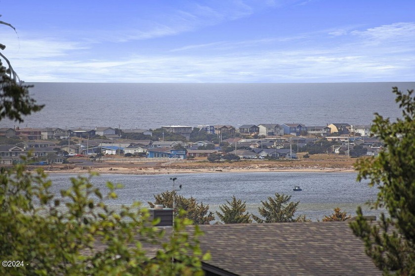 Exquisite newly remodeled Custom Coastal Home with Stunning - Beach Home for sale in Waldport, Oregon on Beachhouse.com