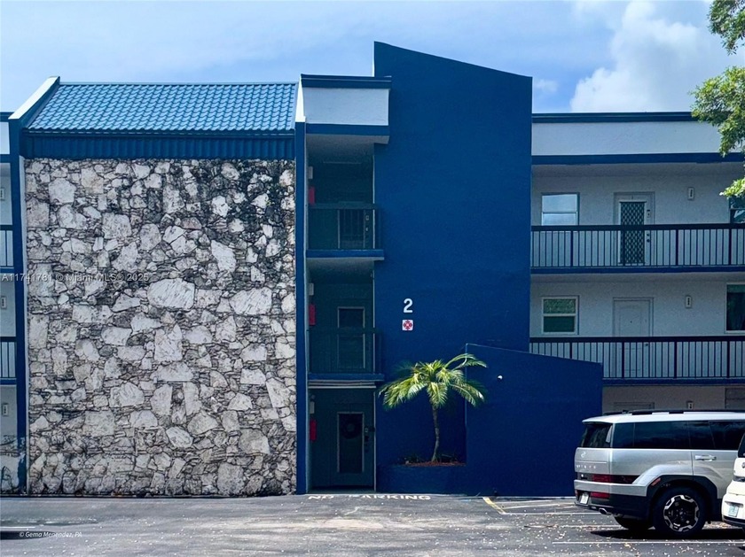 Live the 55+ lifestyle you've been waiting for! This charming 1 - Beach Condo for sale in Margate, Florida on Beachhouse.com