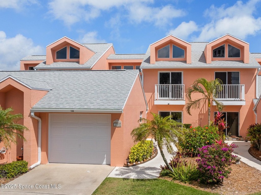 Discover a perfect coastal retreat with spectacular views of the - Beach Condo for sale in Melbourne Beach, Florida on Beachhouse.com