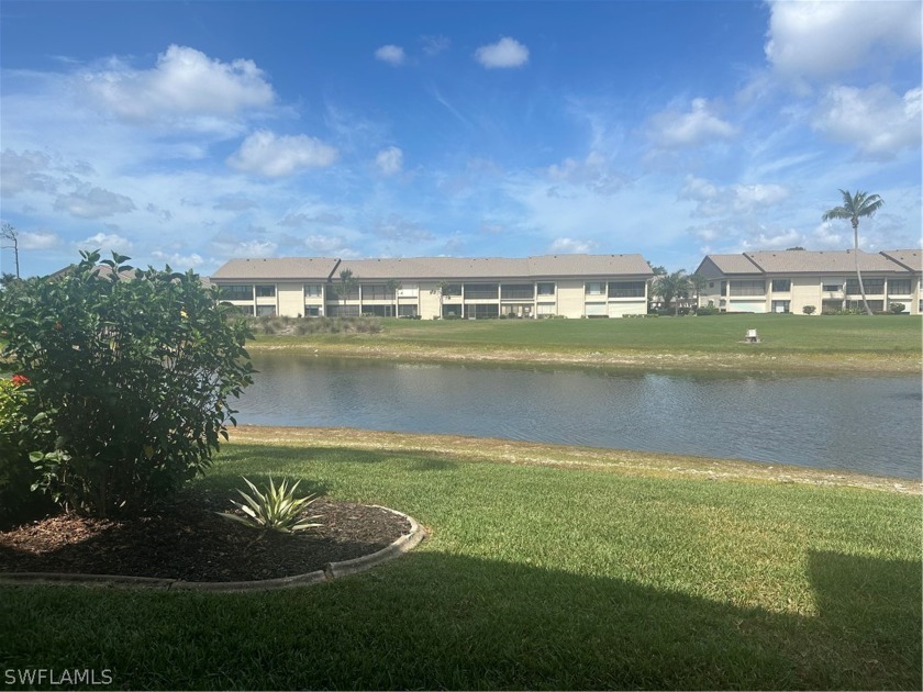 GREAT *FIRST* FLOOR, VERY CLEAN AND NEAT *TURNKEY* CONDO. NO - Beach Condo for sale in Fort Myers, Florida on Beachhouse.com