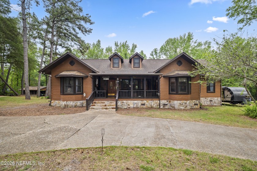 **10 ACRES**LOG CABIN**POOL**PASTURE** Nestled in an idyllic - Beach Home for sale in Green Cove Springs, Florida on Beachhouse.com
