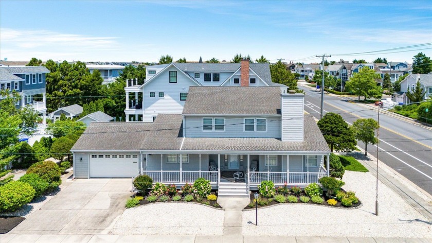 MUST SEE!!! Avalon Colonial Charmer on a 60' x 110' corner lot - Beach Home for sale in Avalon, New Jersey on Beachhouse.com