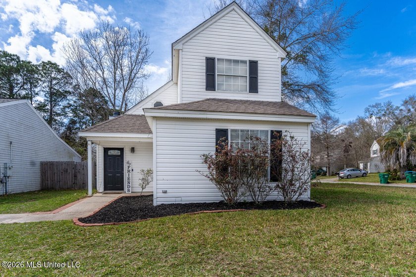Welcome to 12375 Windward Circle in the Windsong subdivision of - Beach Home for sale in Gulfport, Mississippi on Beachhouse.com