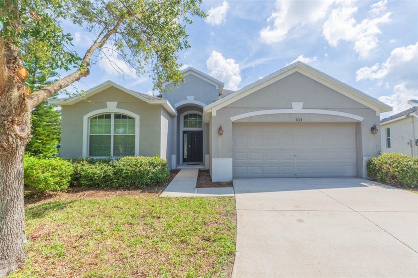 One or more photo(s) has been virtually staged. MOVE-IN READY! - Beach Home for sale in Riverview, Florida on Beachhouse.com